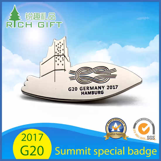 Hersteller Großhandel professioneller kundenspezifischer Metalletiketten für Bekleidungszubehör